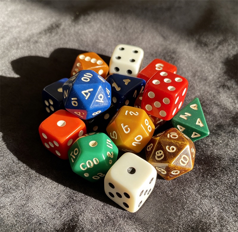 custom dice manufacturer